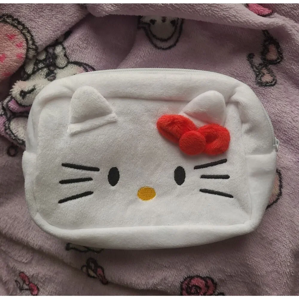 Sanrio Hello Kitty Pencil Pouch Furry Fluffy Plush Cosmetic Makeup Bag Giftset - Picture 1 of 3